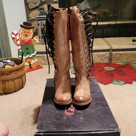 Women's Freebird by Steven size 8 taupe and brown - Picture 3 of 6